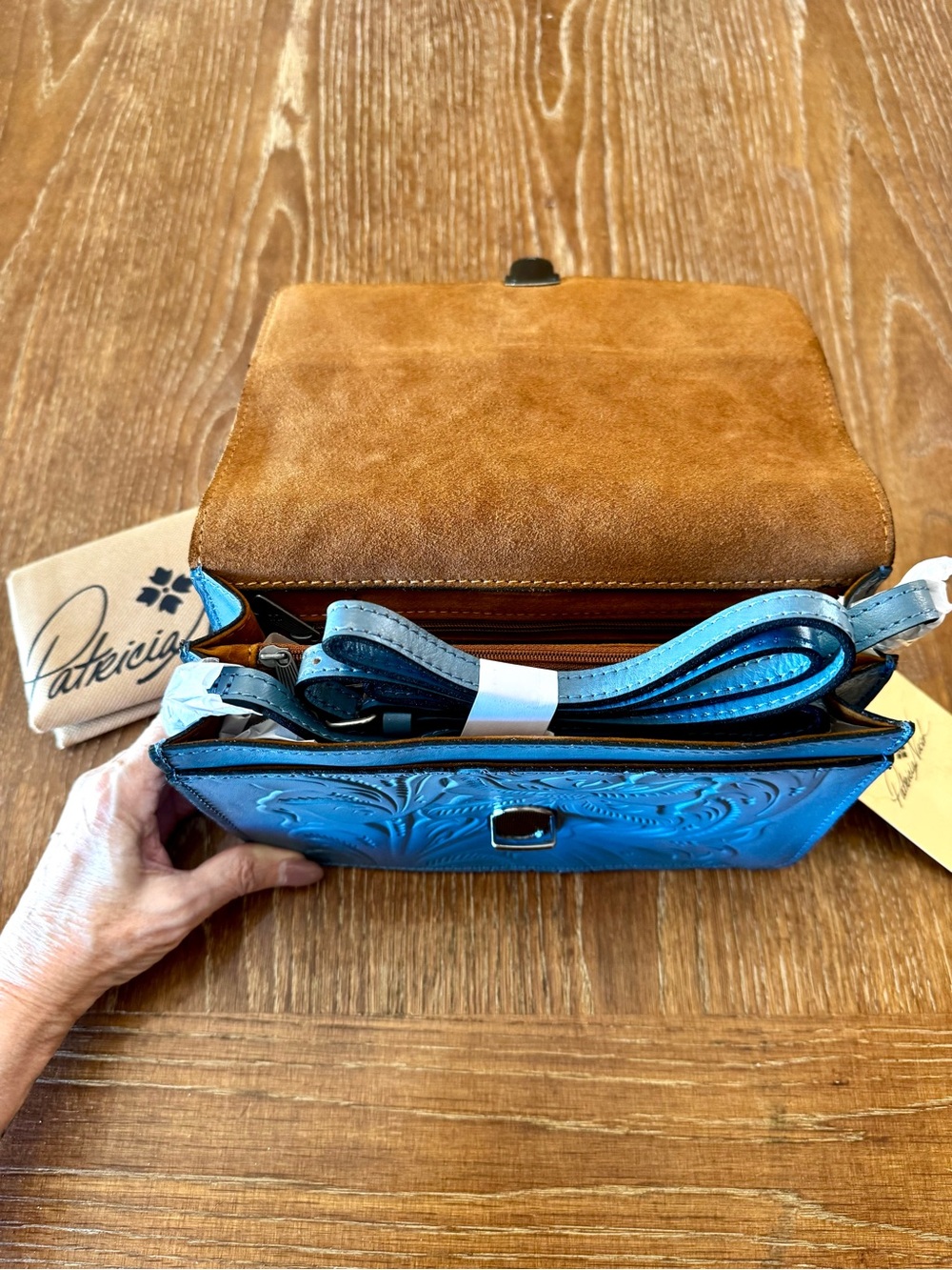 NWT Patricia Nash safflower blue Lanza crossbody bag - Picture 5 of 15